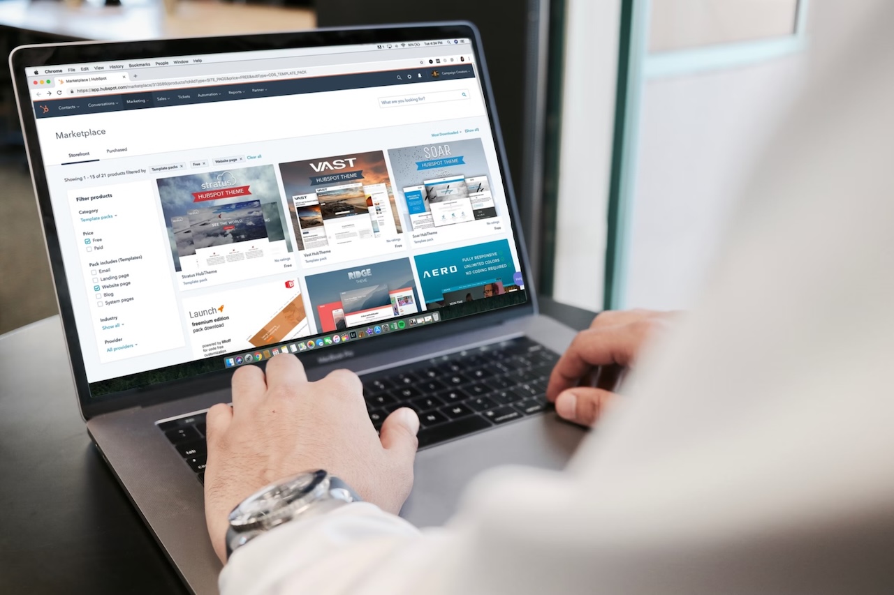 Why HubSpot CMS Outperforms WordPress for Startups